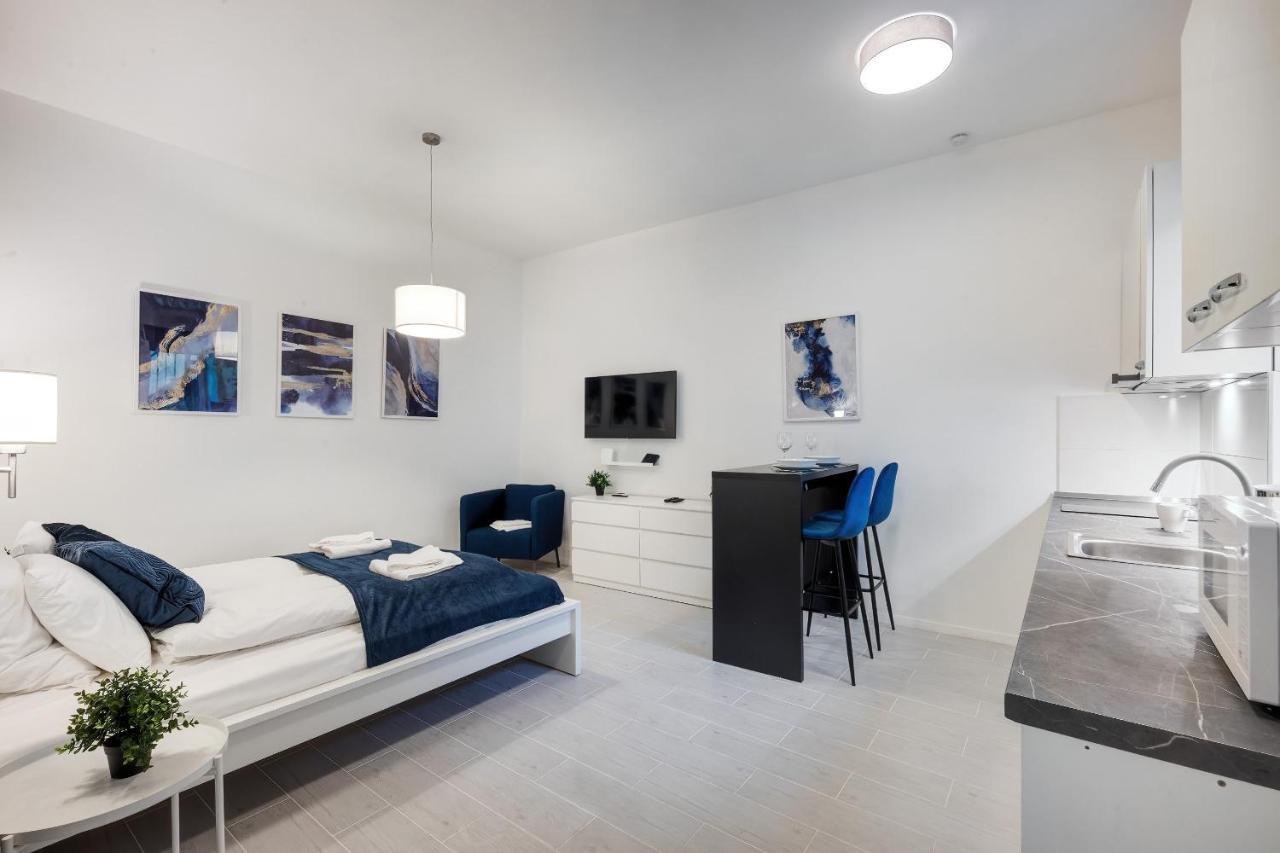 Modern Stay In Authentic Central Area Budapest Exterior photo